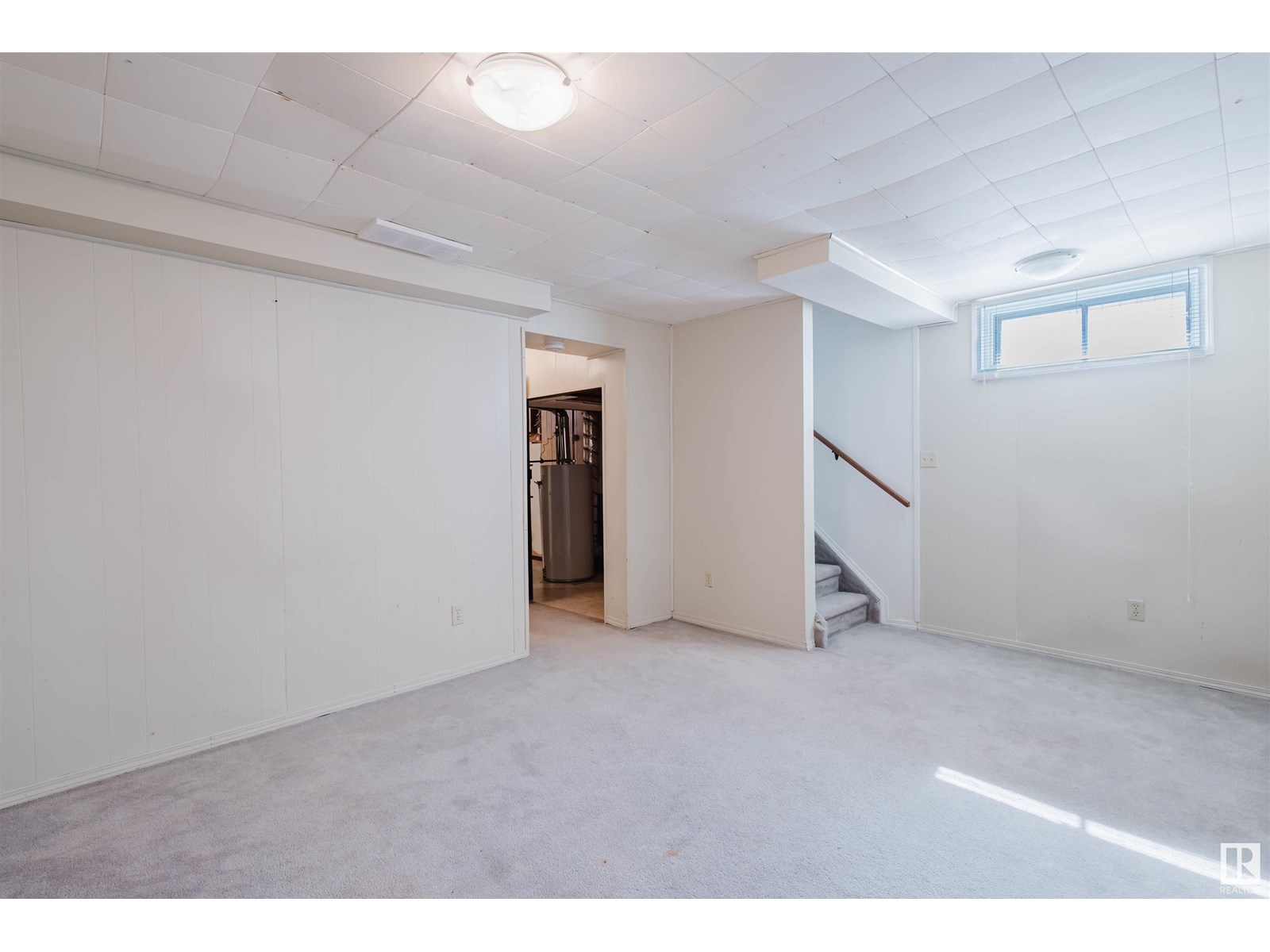 Photo 5 of 7515 184 St Nw, Edmonton AB