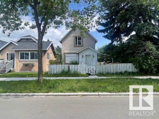 Photo 15 of 11721 94 St Nw, Edmonton AB