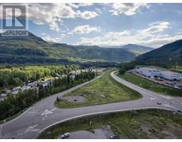 B101 Aspen Drive, Sparwood, BC V0B1G0 Photo 11