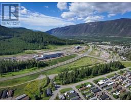 B101 Aspen Drive, Sparwood, BC V0B1G0 Photo 18