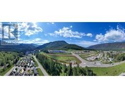 B101 Aspen Drive, Sparwood, BC V0B1G0 Photo 12