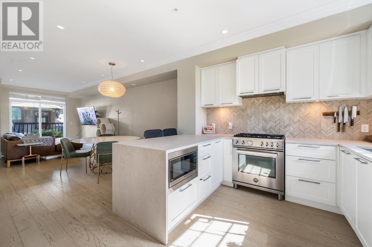 7537 YUKON STREET, Vancouver