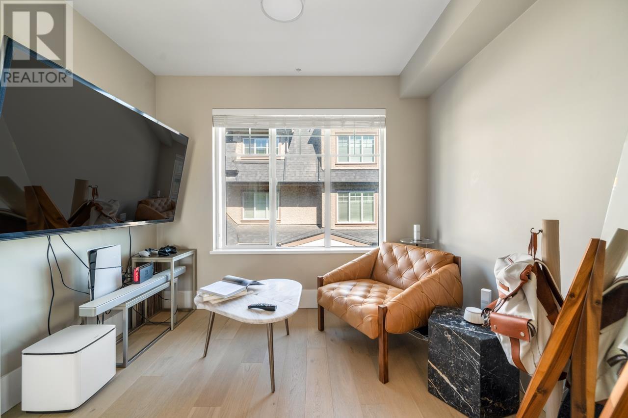 7537 YUKON STREET, Vancouver