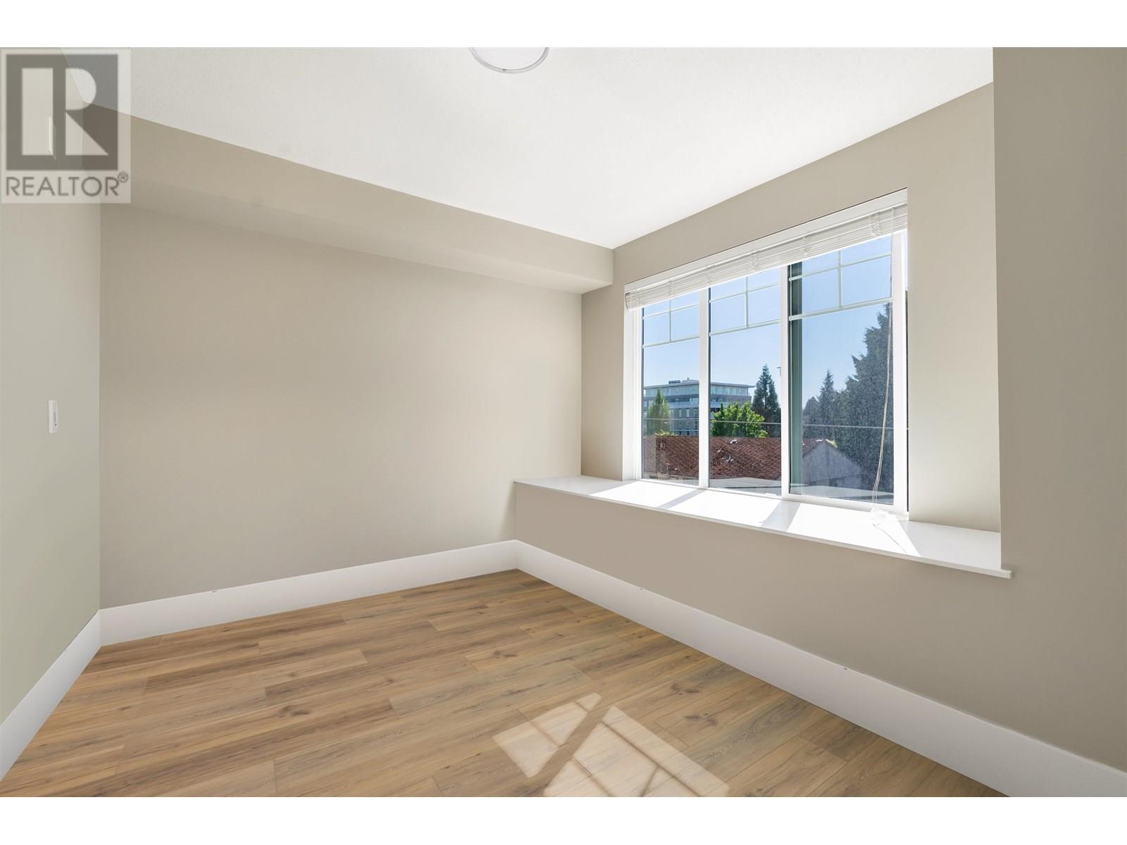 7537 YUKON STREET, Vancouver