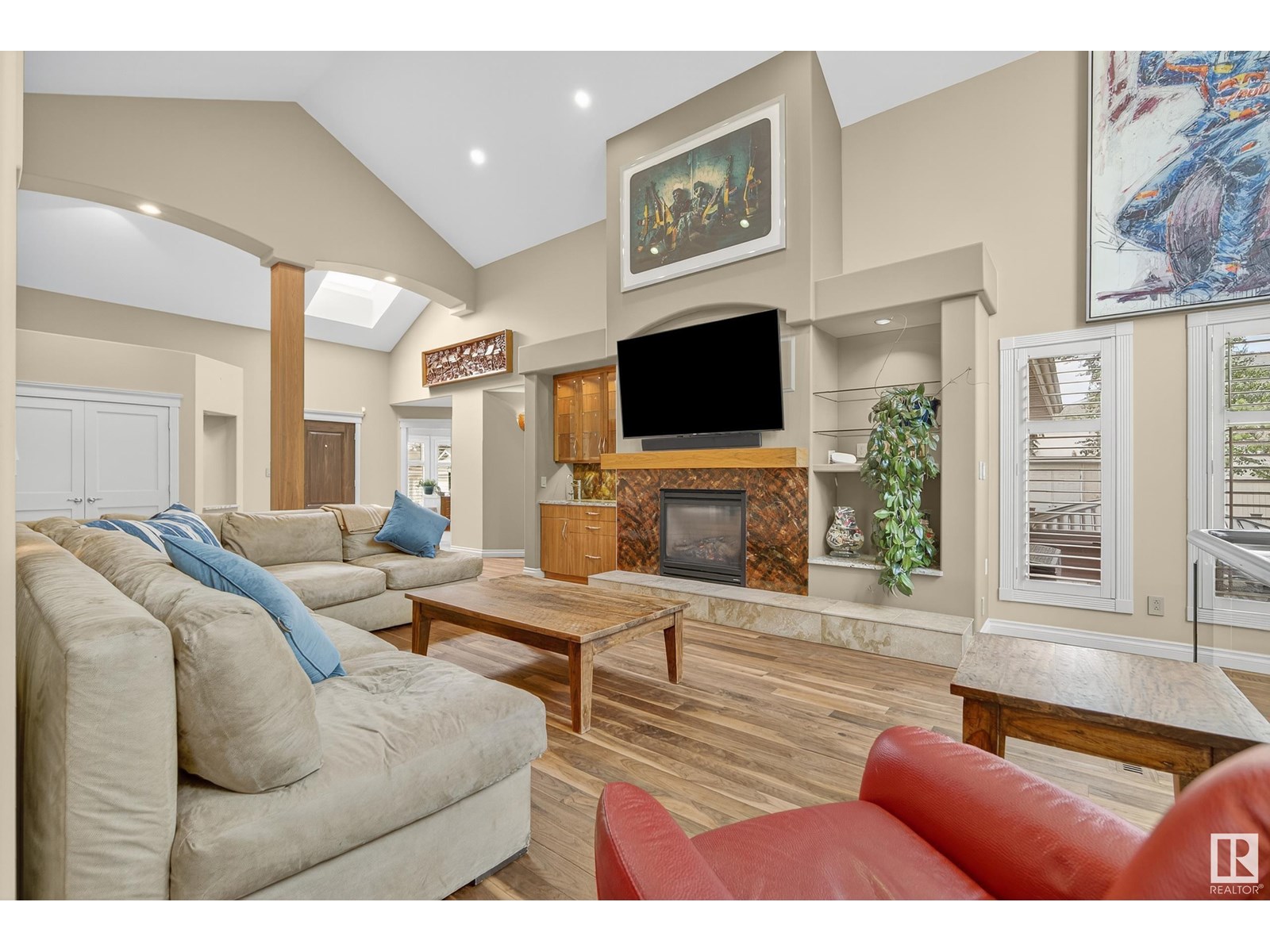 Photo 15 of 560 Twin Brooks Ba Nw Nw, Edmonton AB