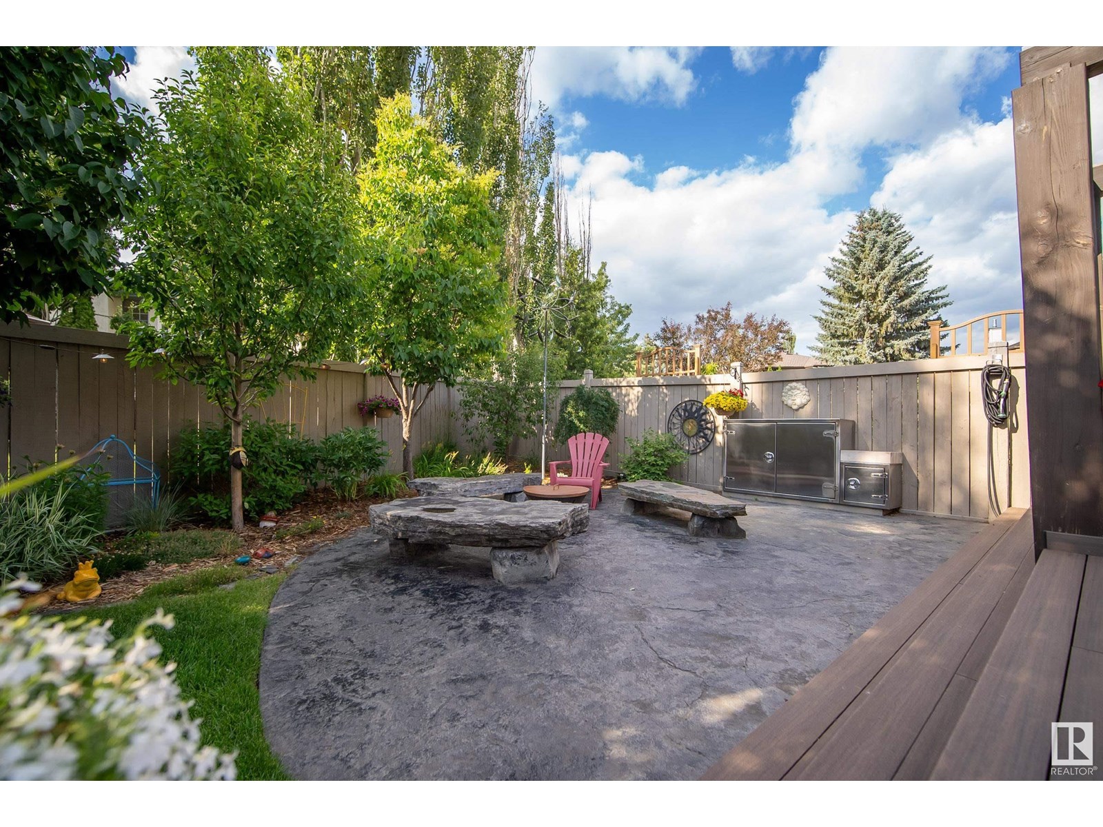 Photo 41 of 560 Twin Brooks Ba Nw Nw, Edmonton AB