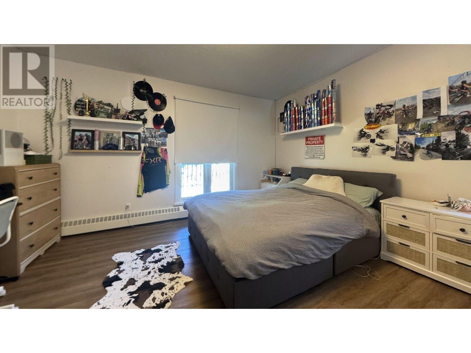 12583 267 ROAD - 25