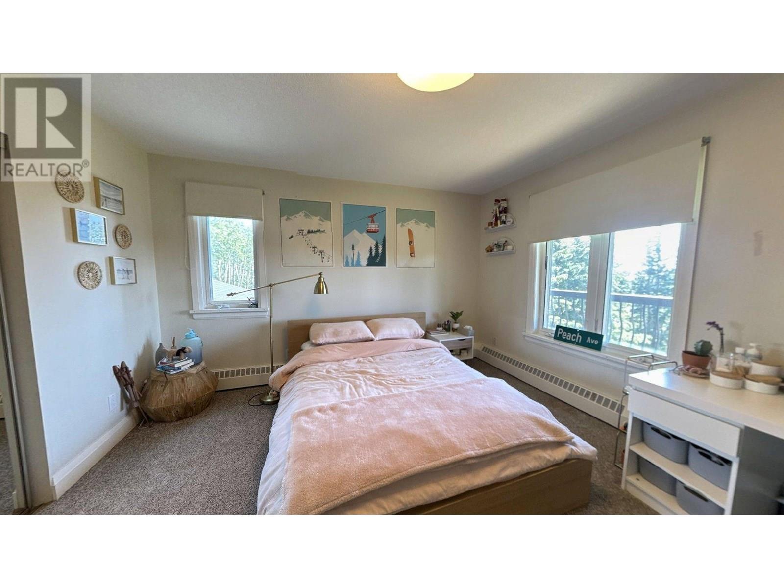 12583 267 ROAD - 22
