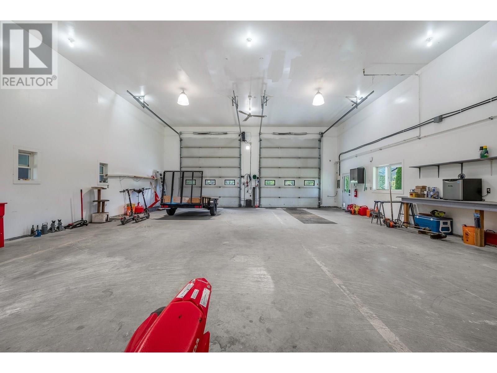  5795 East Vernon Road, Vernon