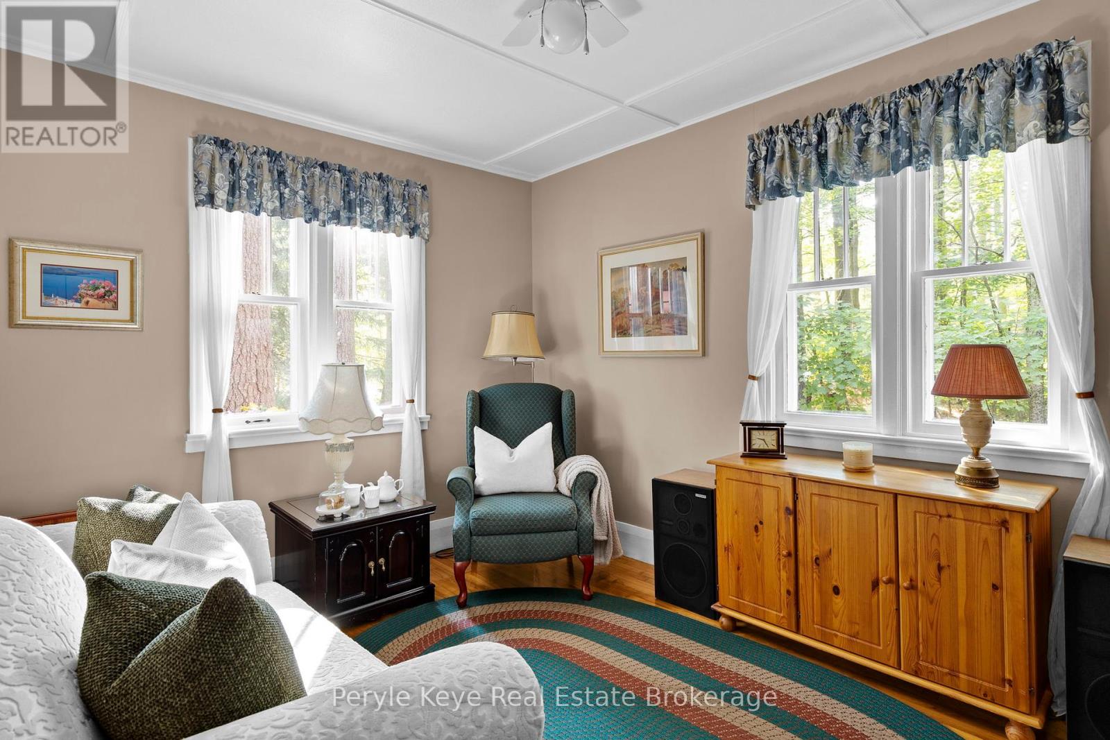 Photo 11 of 136 Deer Lake Road, Huntsville ON