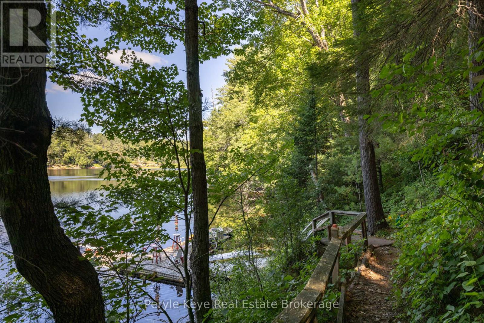 Photo 40 of 136 Deer Lake Road, Huntsville ON