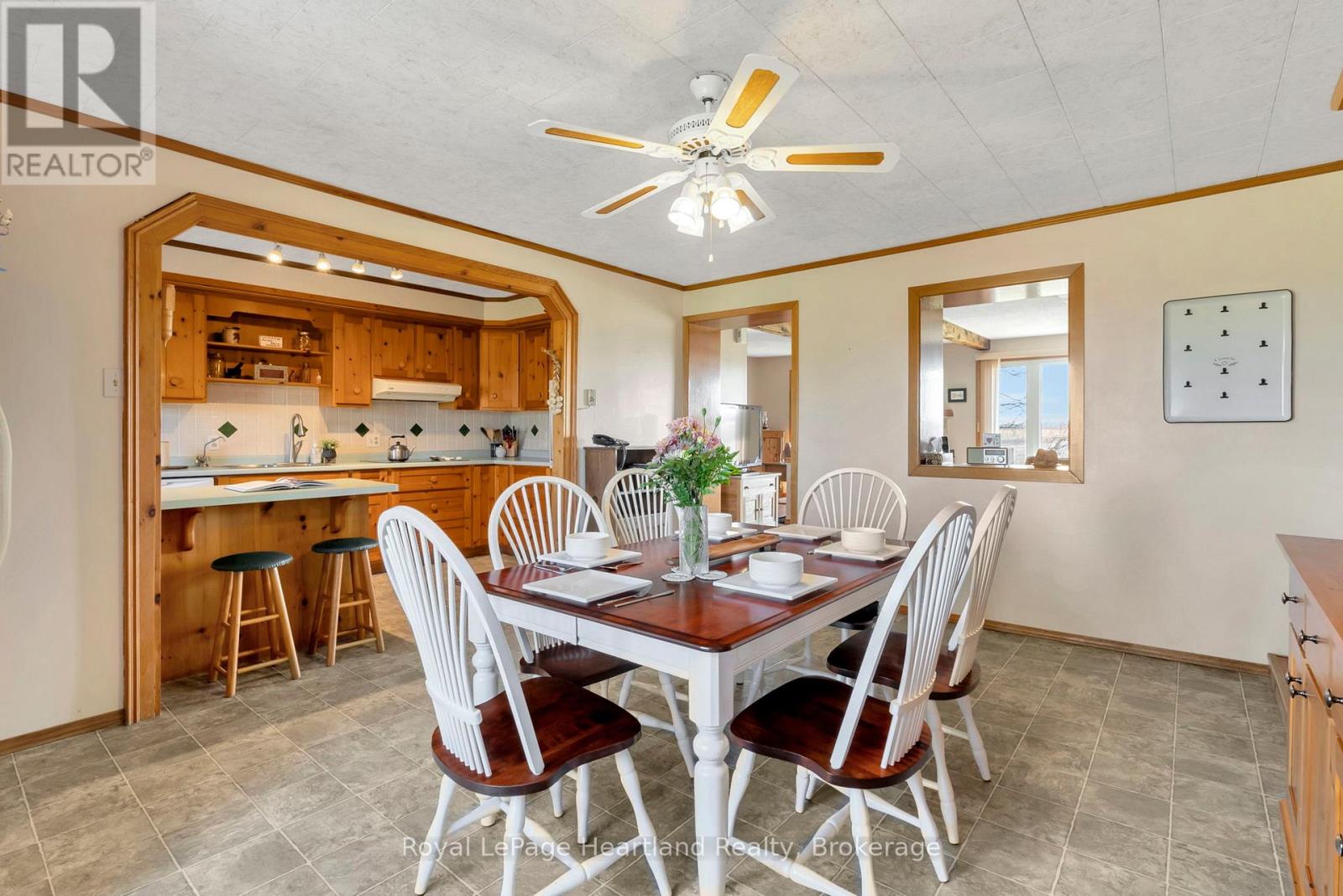 Photo 17 of 45870 Creamery Road, Howick ON