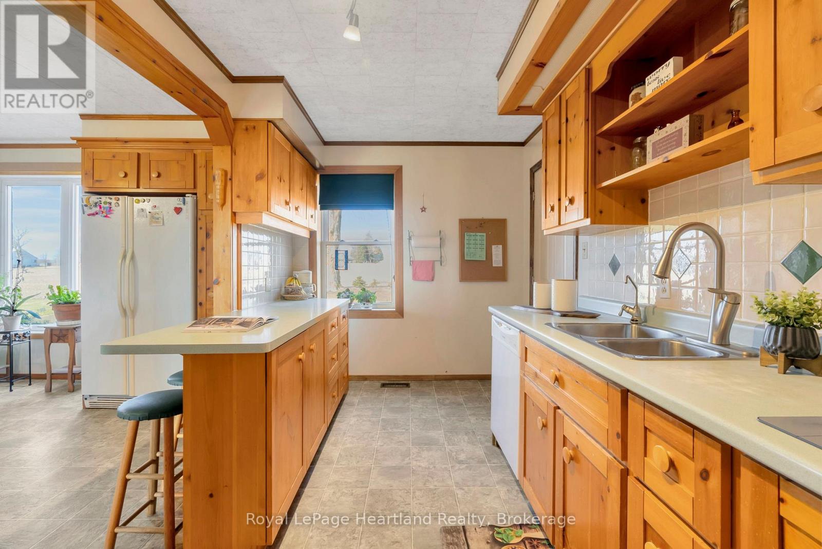Photo 20 of 45870 Creamery Road, Howick ON