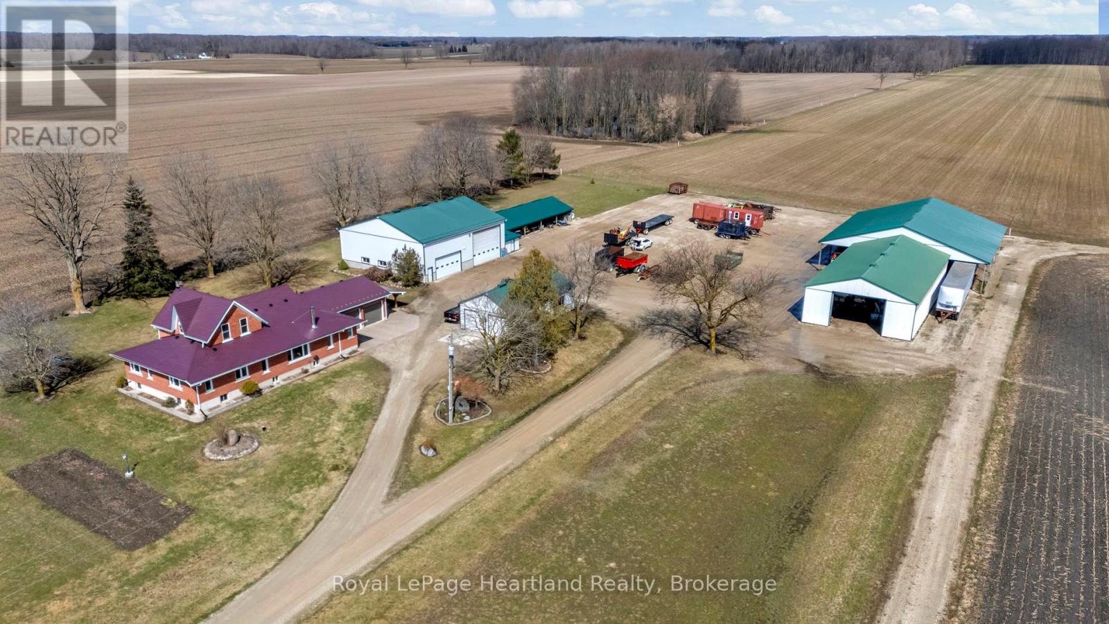Photo 3 of 45870 Creamery Road, Howick ON