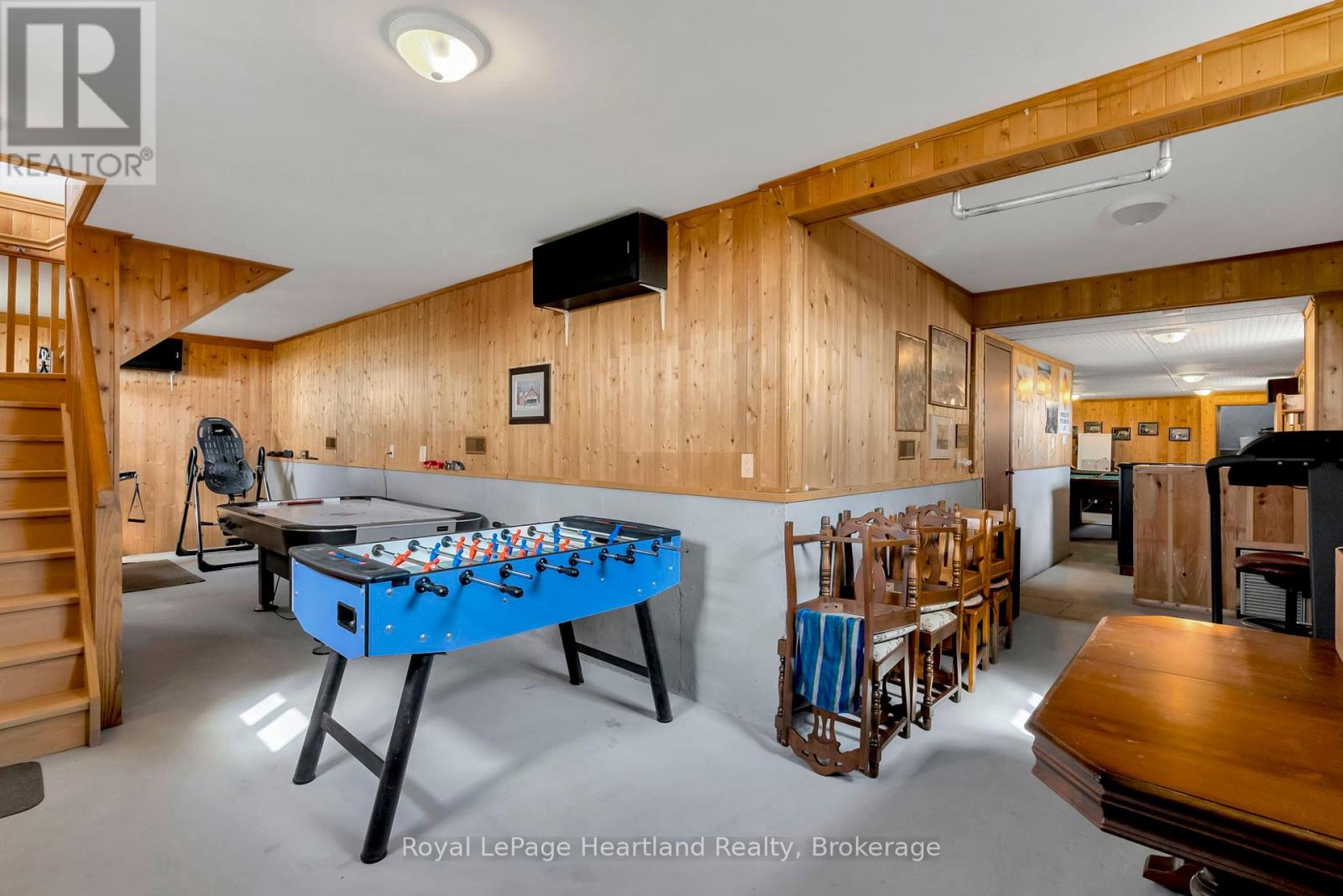 Photo 31 of 45870 Creamery Road, Howick ON