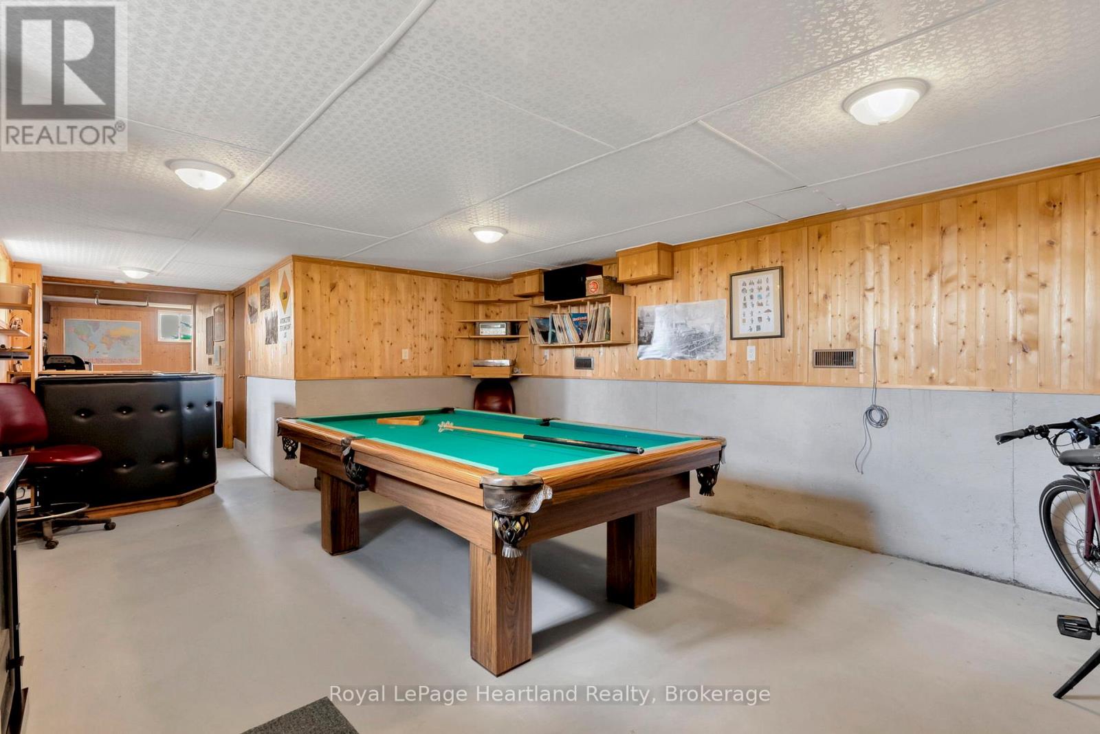 Photo 32 of 45870 Creamery Road, Howick ON
