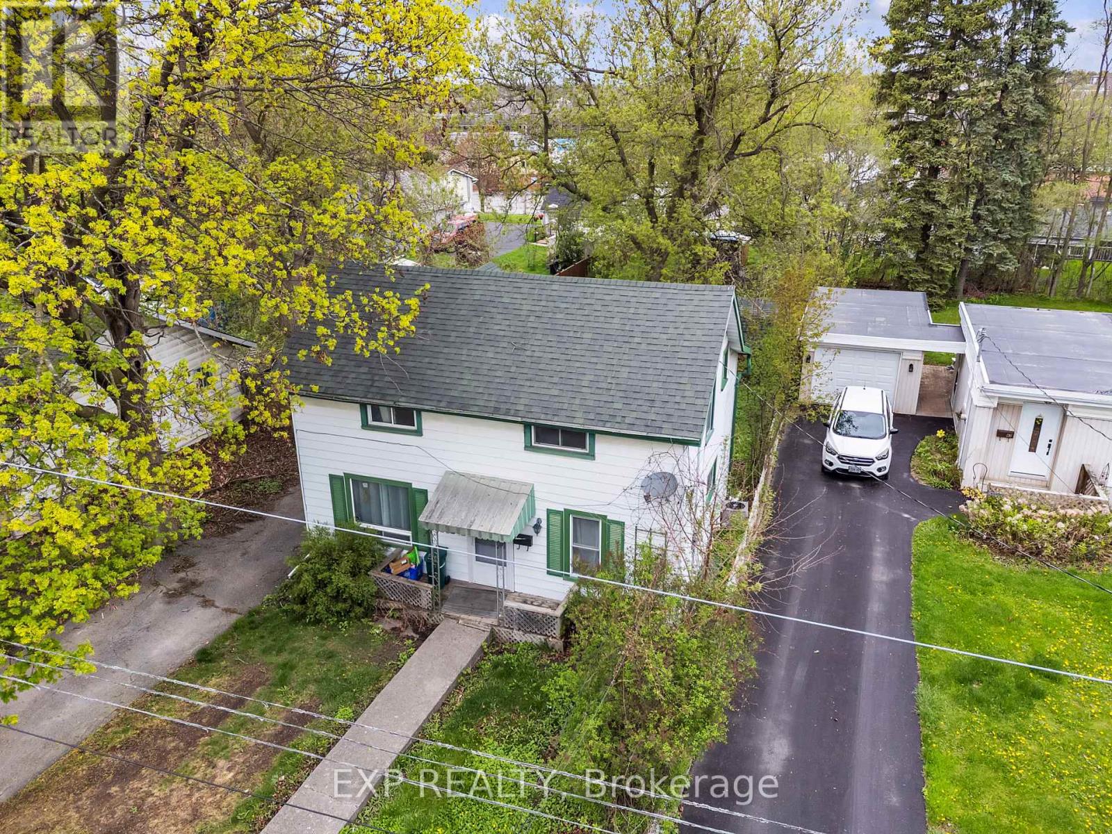 Photo 2 of 45 Purdy Street, Belleville ON