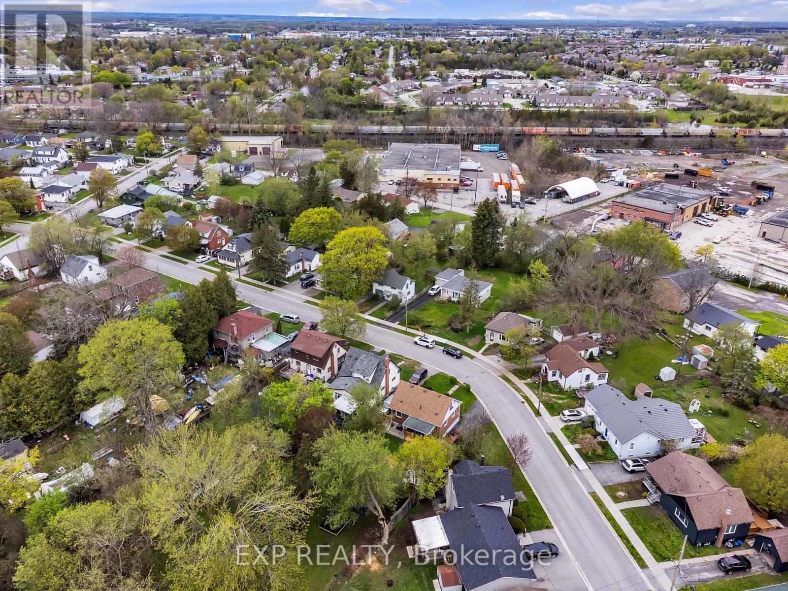 Photo 31 of 45 Purdy Street, Belleville ON