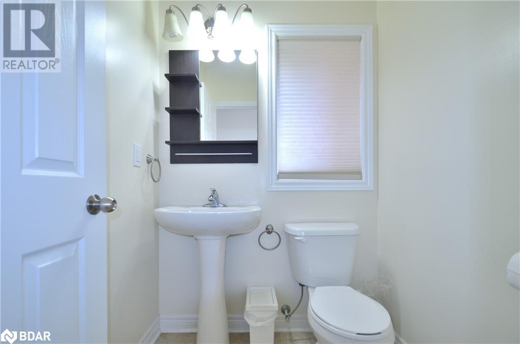 Photo 14 of 15 Forsyth Crescent, Barrie ON