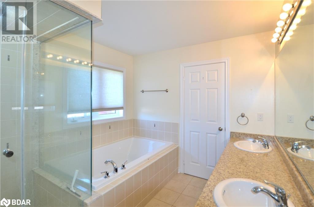 Photo 19 of 15 Forsyth Crescent, Barrie ON