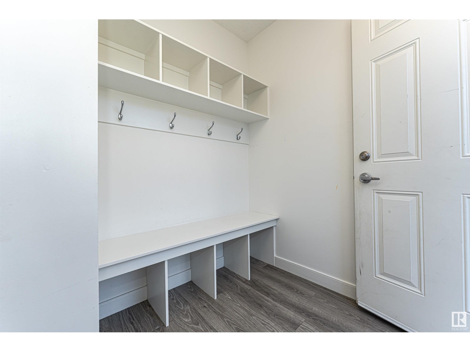 Photo 17 of 548 178 A St Sw, Edmonton AB