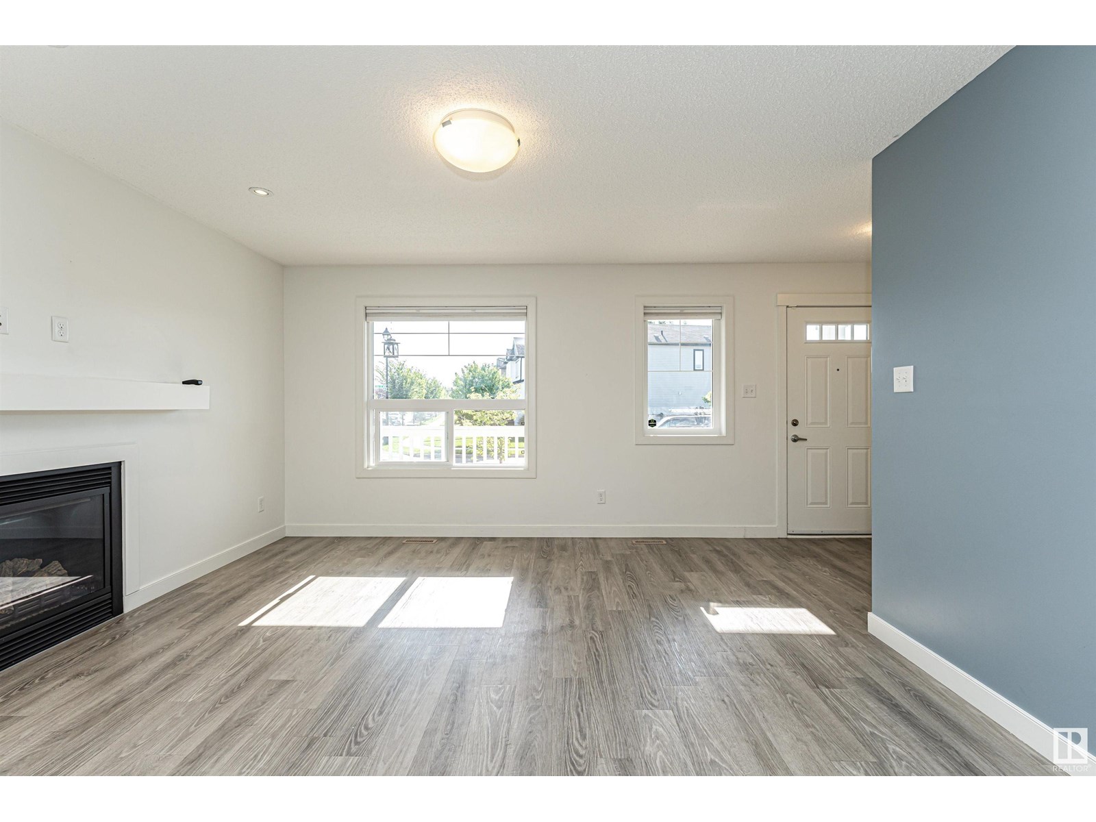 Photo 5 of 548 178 A St Sw, Edmonton AB