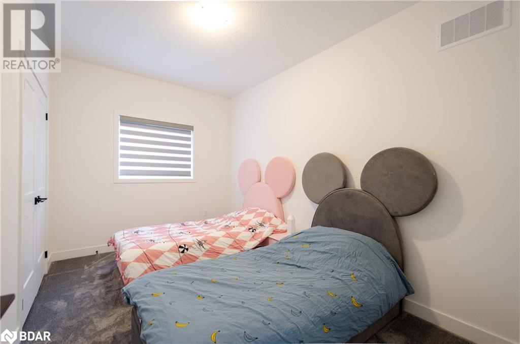 Photo 21 of 70 Shipley Avenue, Collingwood ON