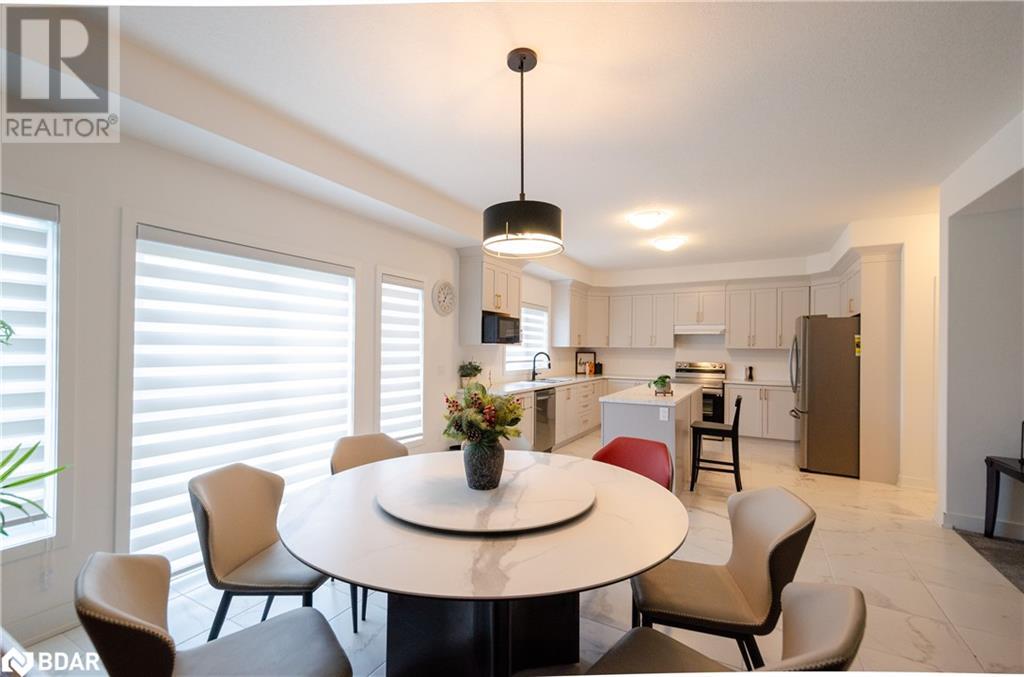 Photo 6 of 70 Shipley Avenue, Collingwood ON