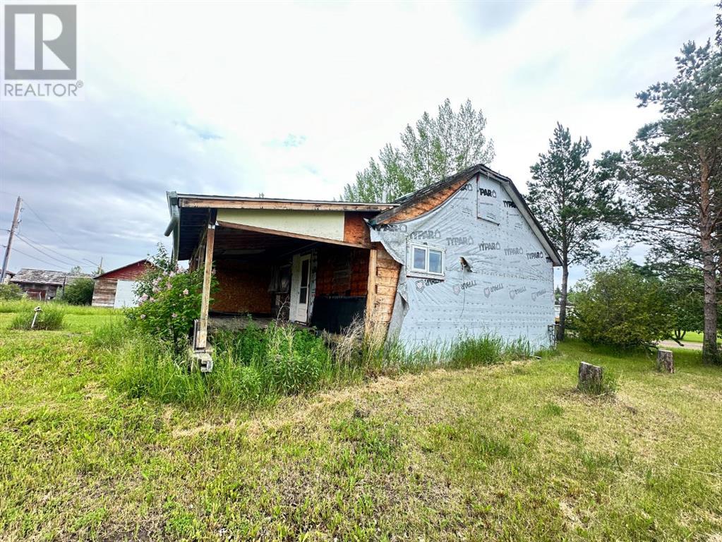 106 2 Street W - Photo 4 of 4, Waseca, Saskatchewan