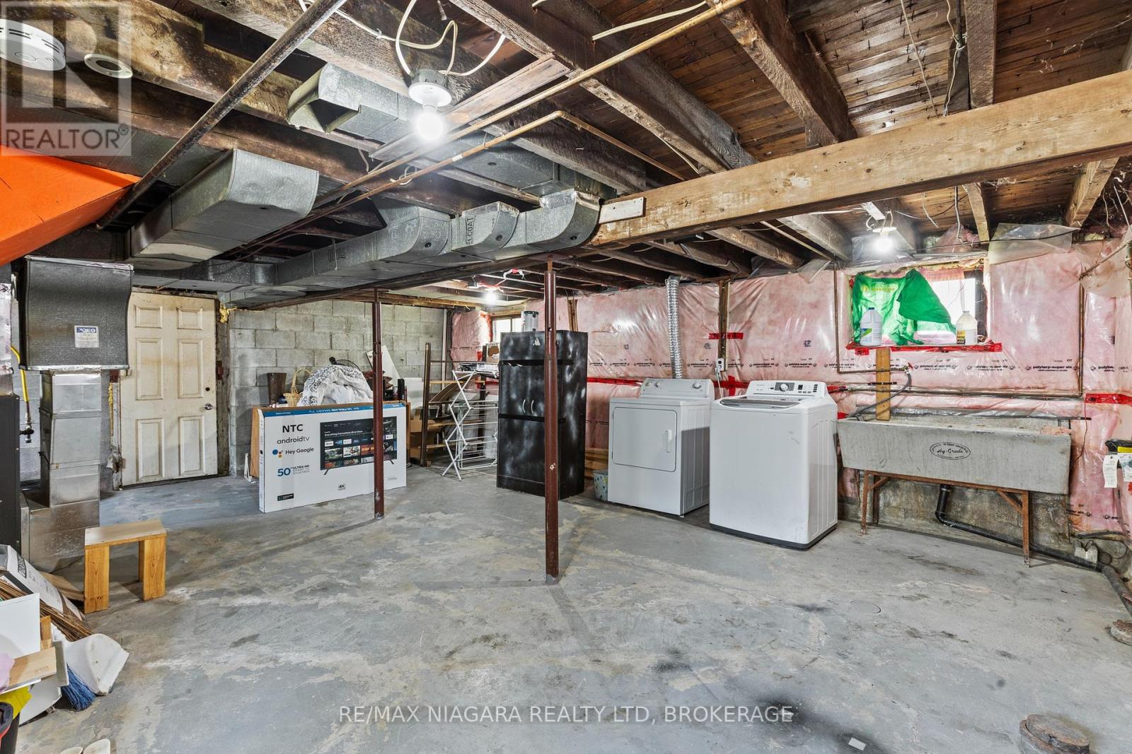 Photo 33 of 4515 Ferguson Street, Niagara Falls ON