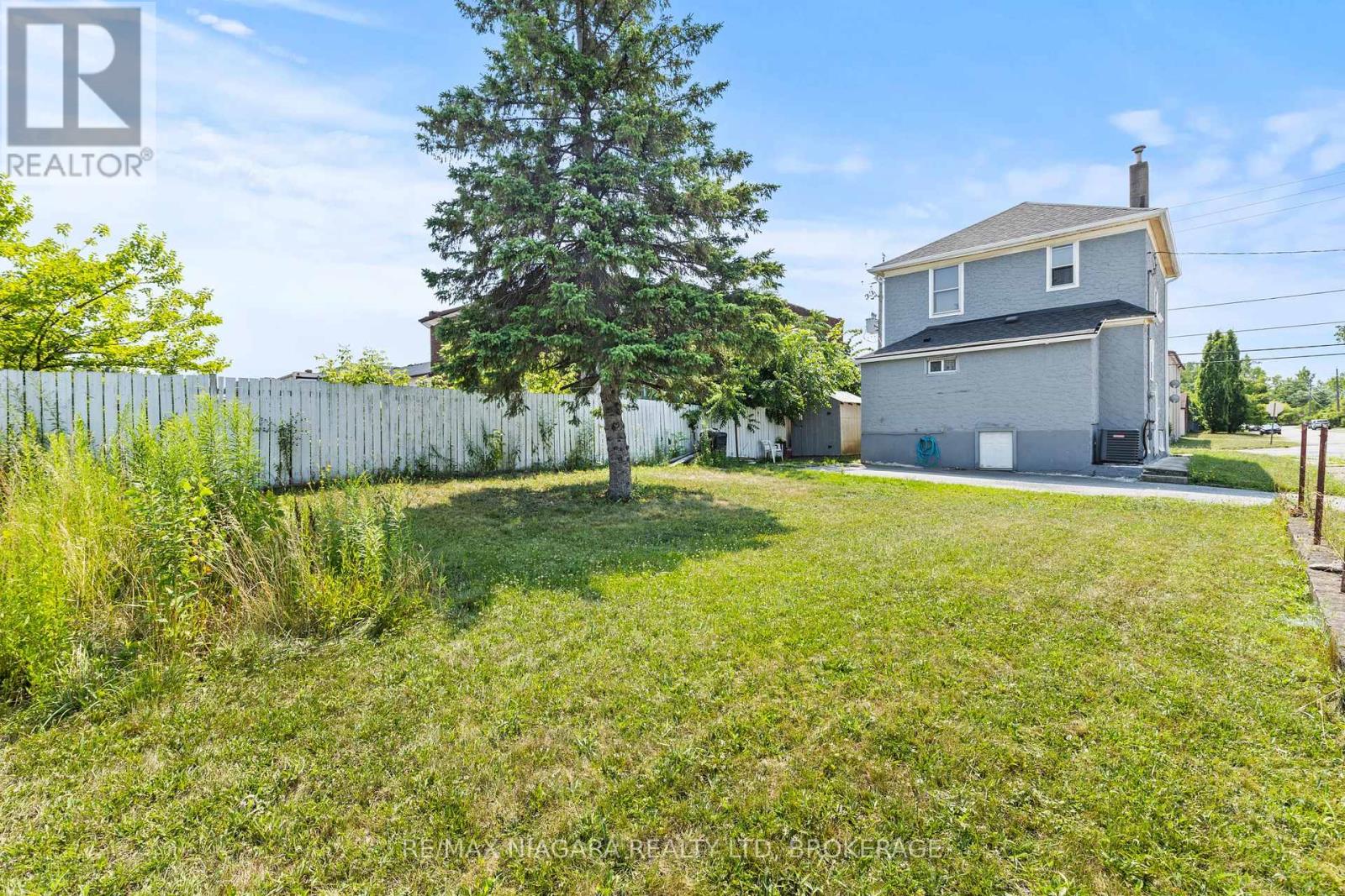 Photo 39 of 4515 Ferguson Street, Niagara Falls ON