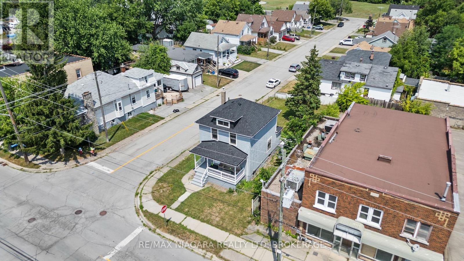 Photo 4 of 4515 Ferguson Street, Niagara Falls ON