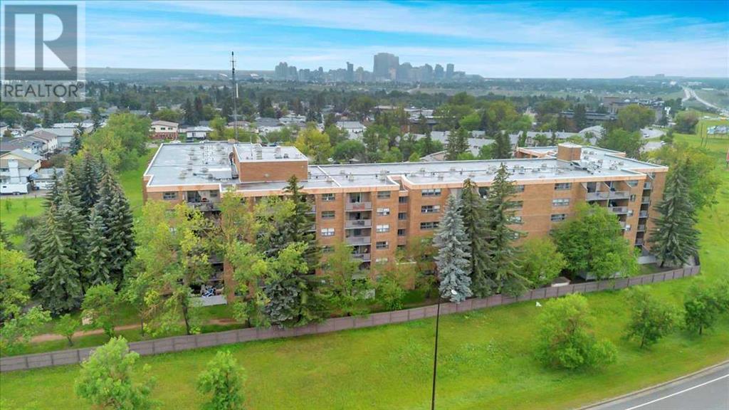 215, 30 Mchugh Court NE, Calgary, Alberta