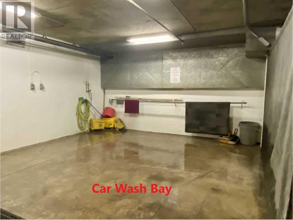 Single Family House for Sale in   Mchugh Court NE Mayland Heights Calgary 