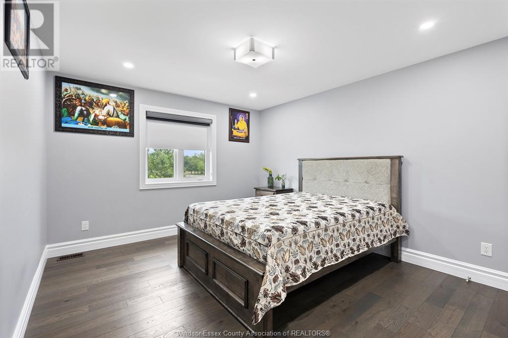 Photo 17 of 1436 Mullins Drive, Lakeshore ON