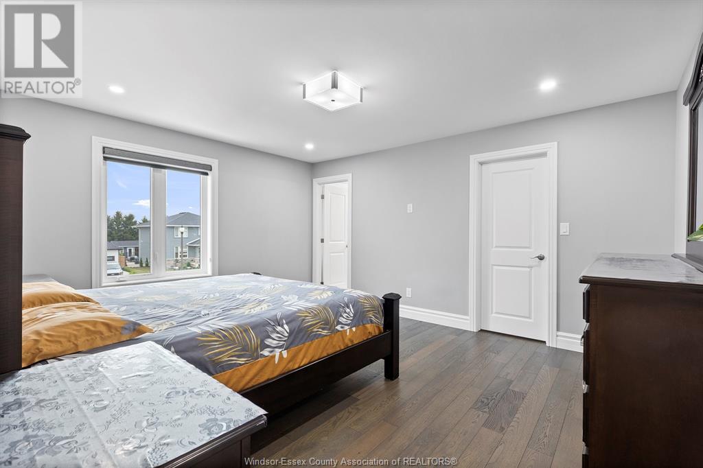 Photo 21 of 1436 Mullins Drive, Lakeshore ON