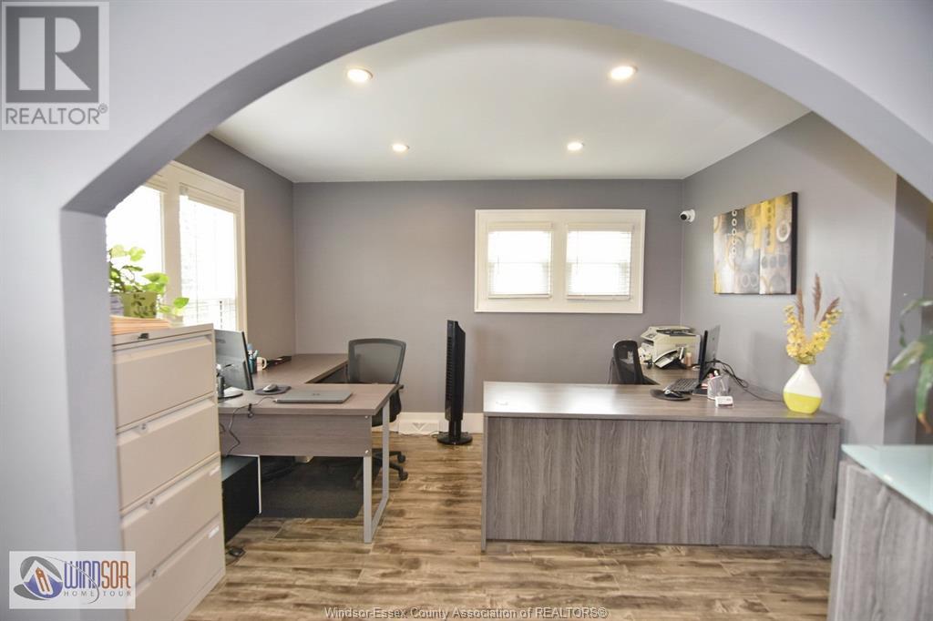 Photo 18 of 4590 Walker, Windsor ON