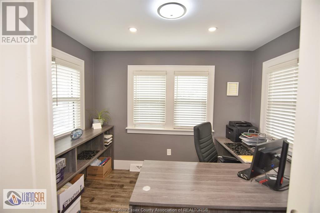 Photo 27 of 4590 Walker, Windsor ON