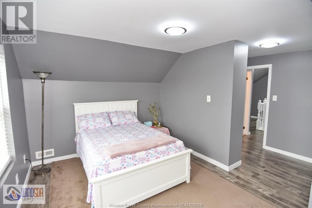 Photo 45 of 4590 Walker, Windsor ON