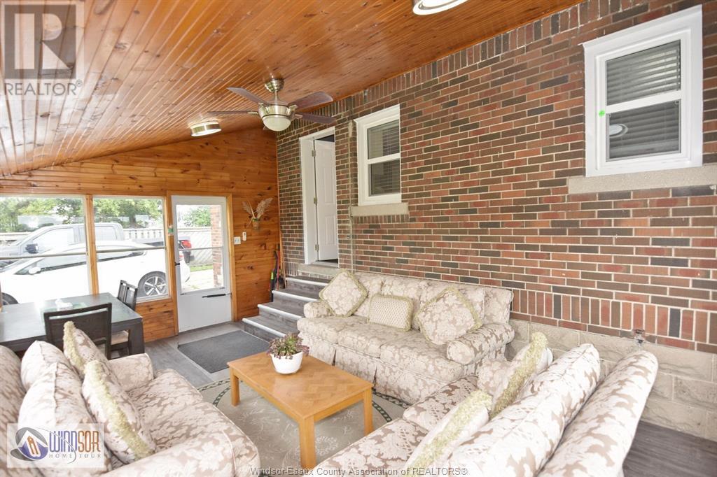 Photo 34 of 4590 Walker, Windsor ON