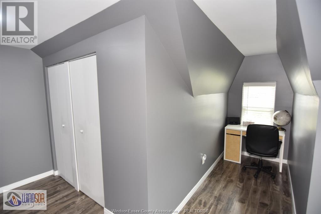 Photo 47 of 4590 Walker, Windsor ON