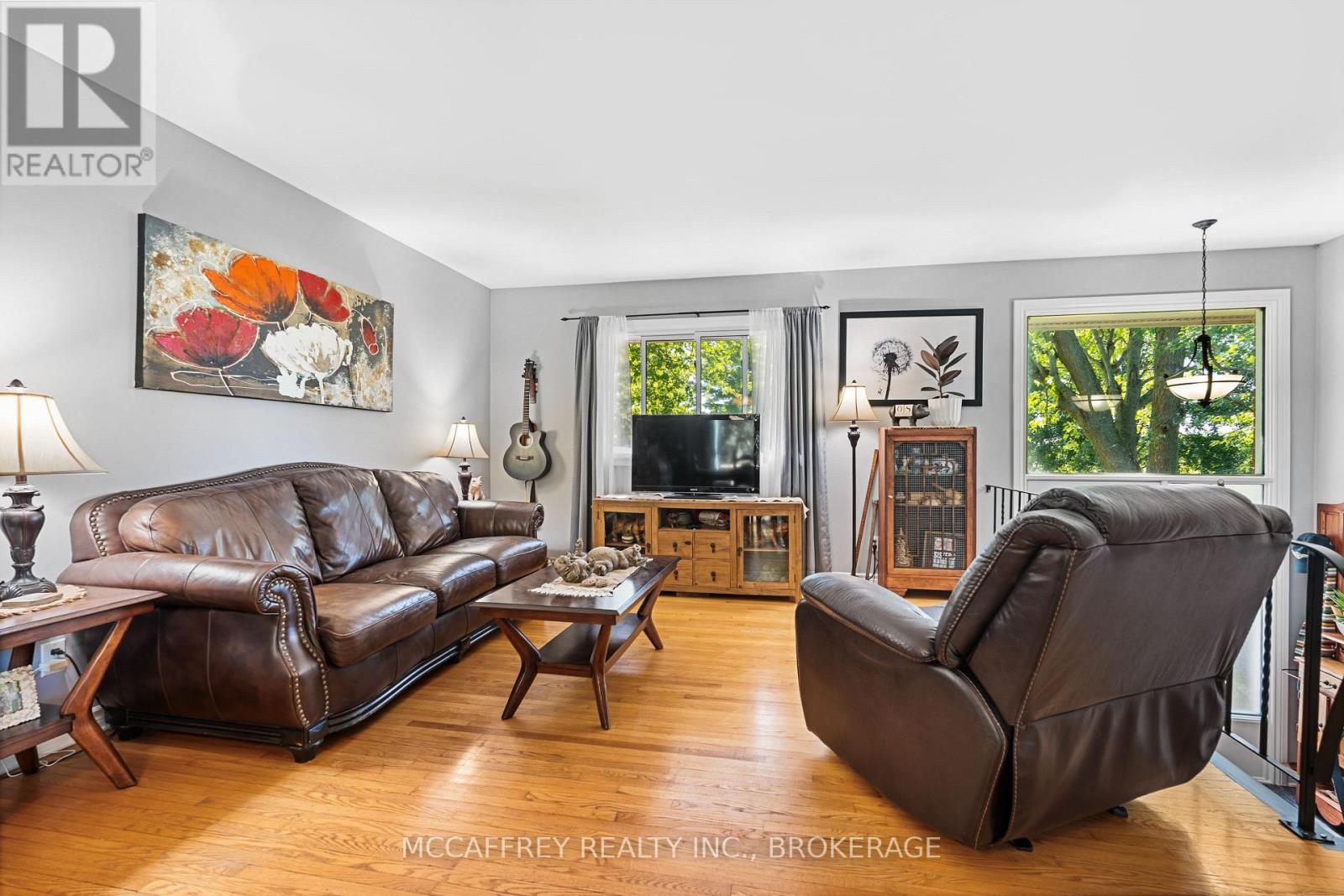 Photo 10 of 102 Wright Place, Greater Napanee ON