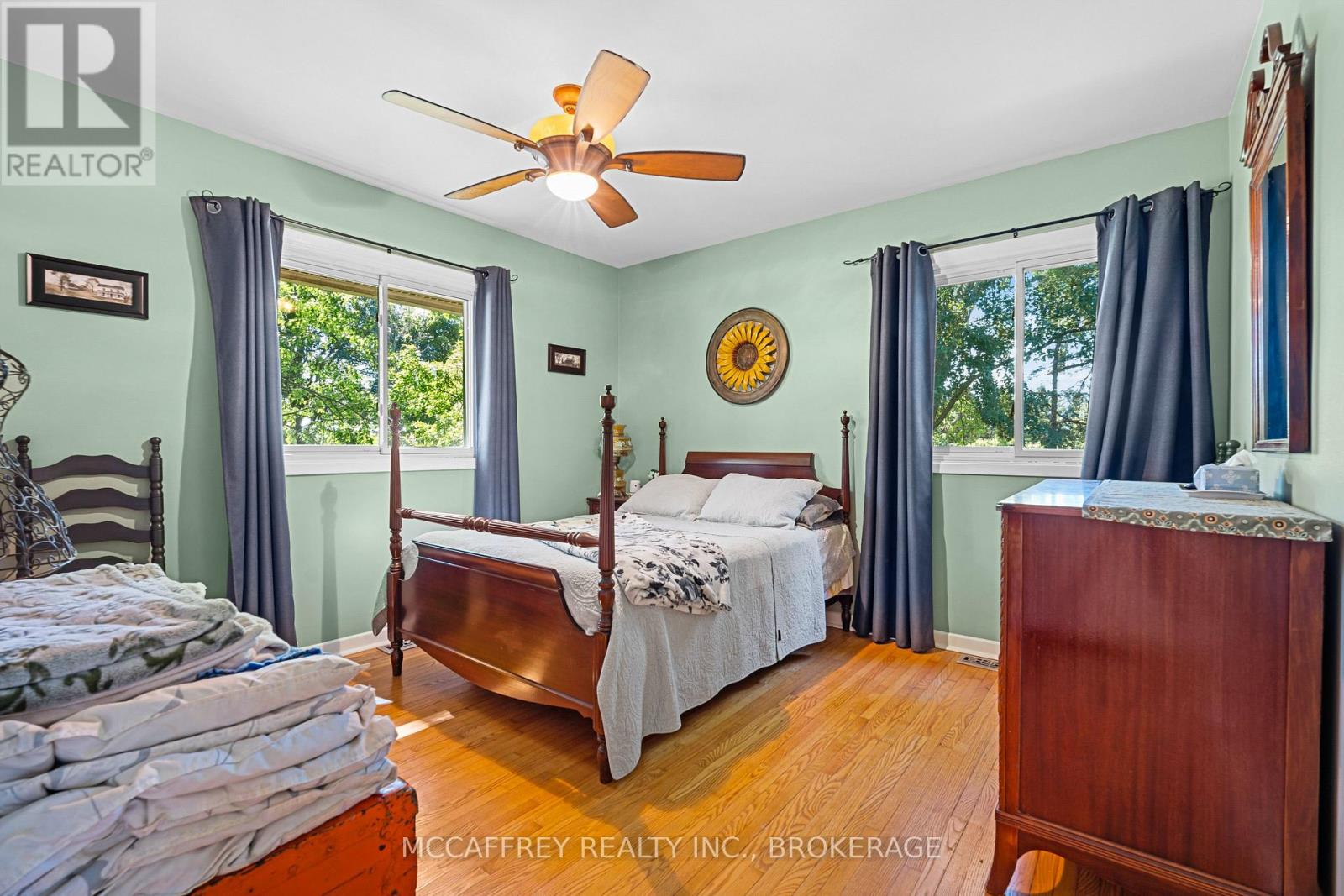 Photo 16 of 102 Wright Place, Greater Napanee ON