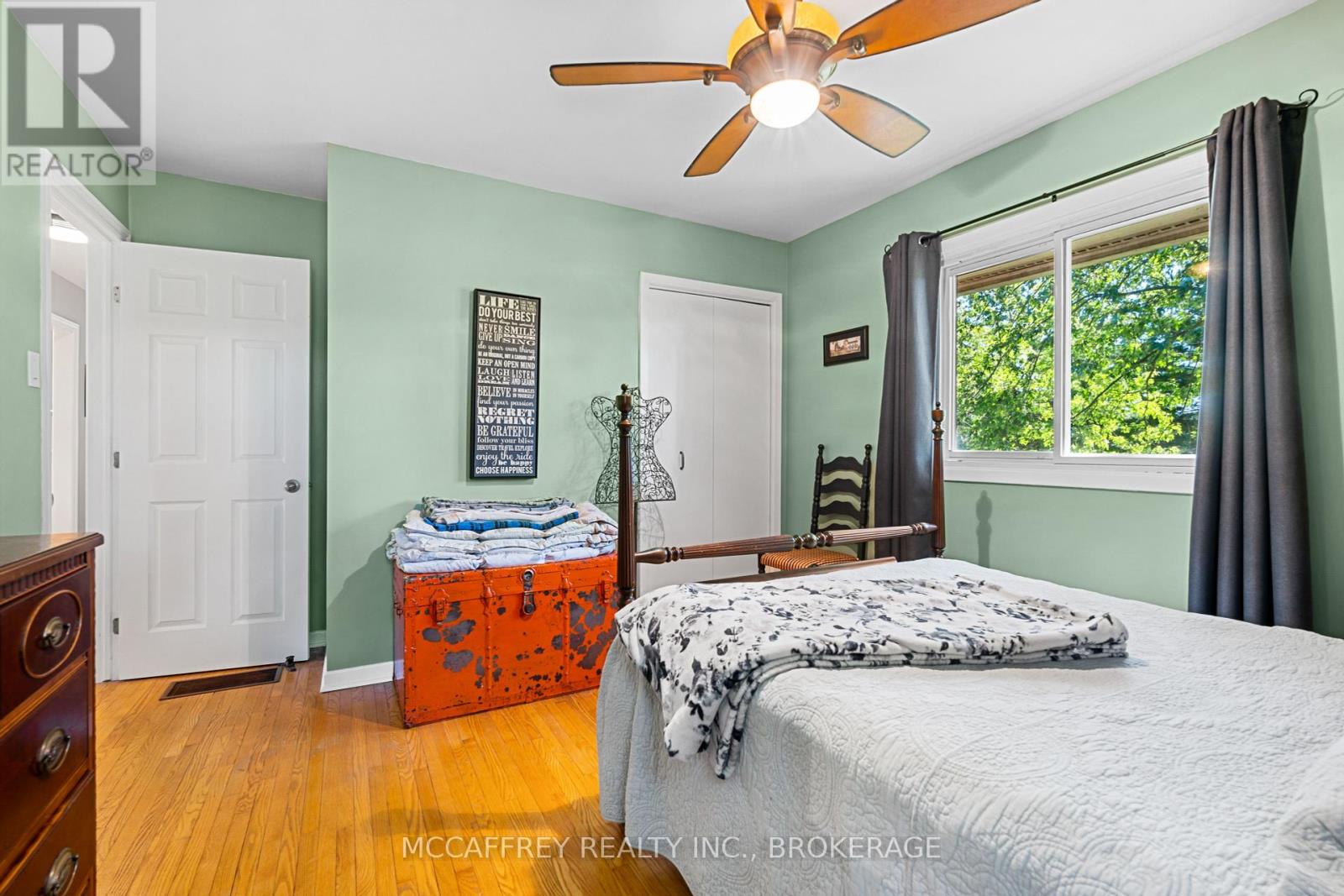 Photo 17 of 102 Wright Place, Greater Napanee ON