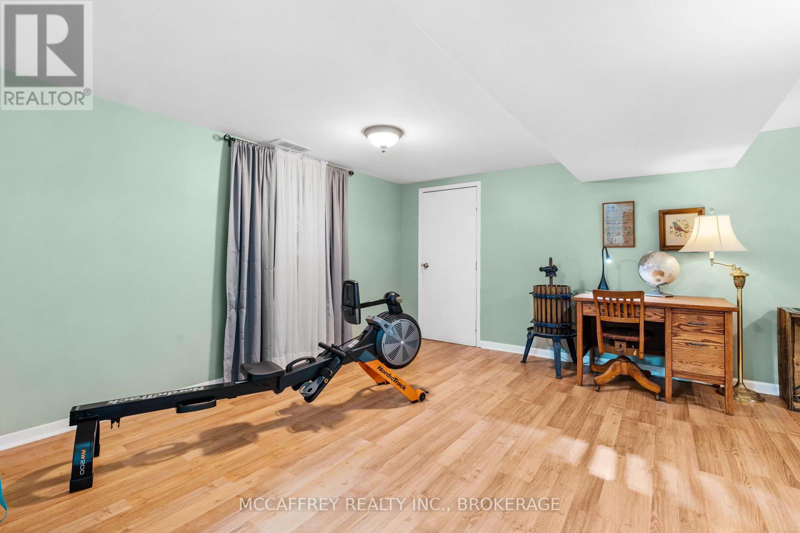 Photo 26 of 102 Wright Place, Greater Napanee ON