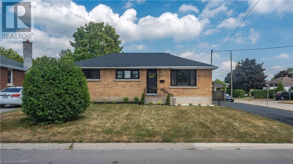 Photo 1 of 37 Rowanwood Avenue, Brantford ON