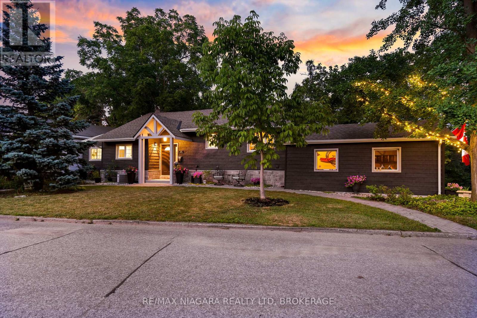 Photo 1 of 177 Highland Avenue, St Catharines ON
