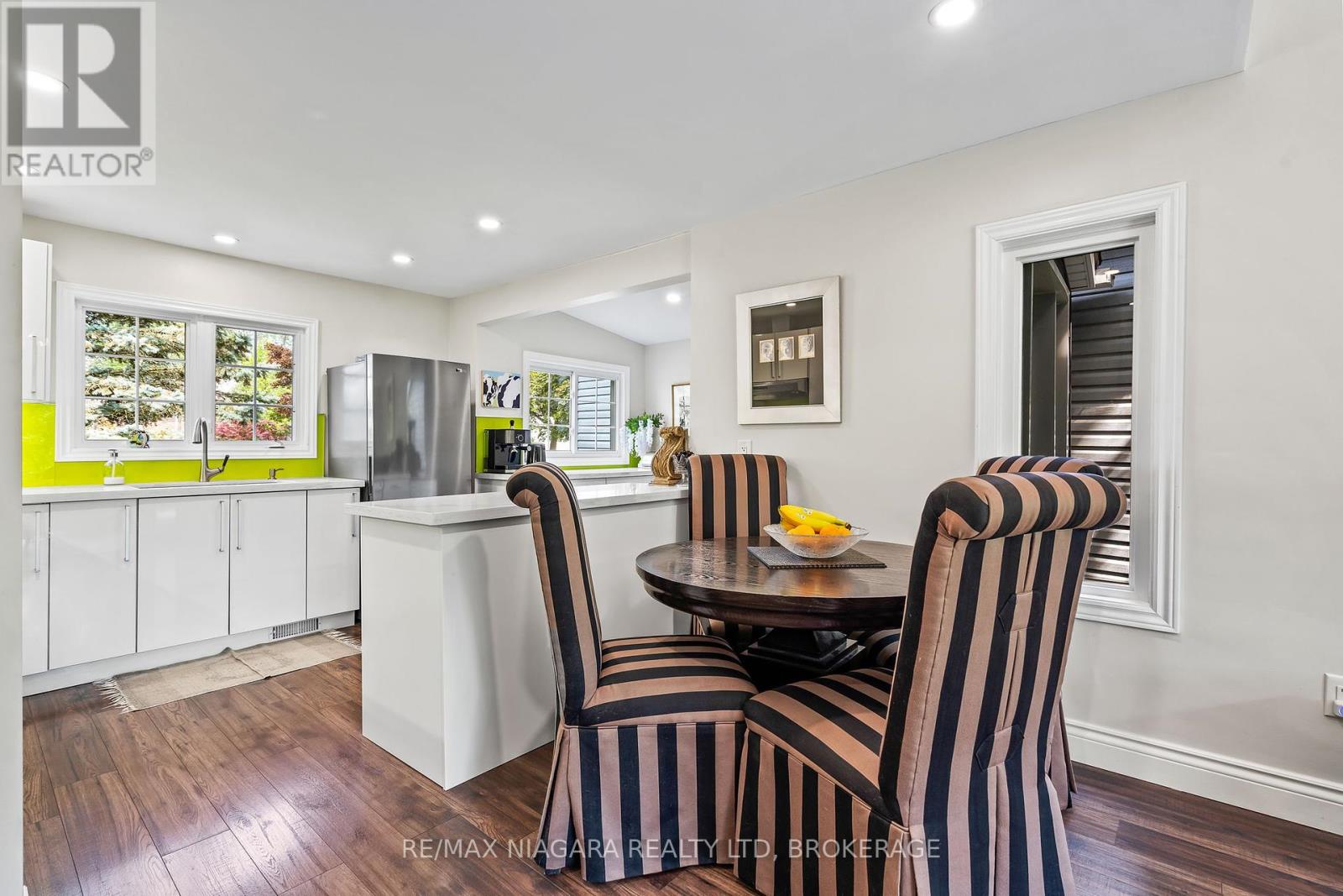 Photo 12 of 177 Highland Avenue, St Catharines ON