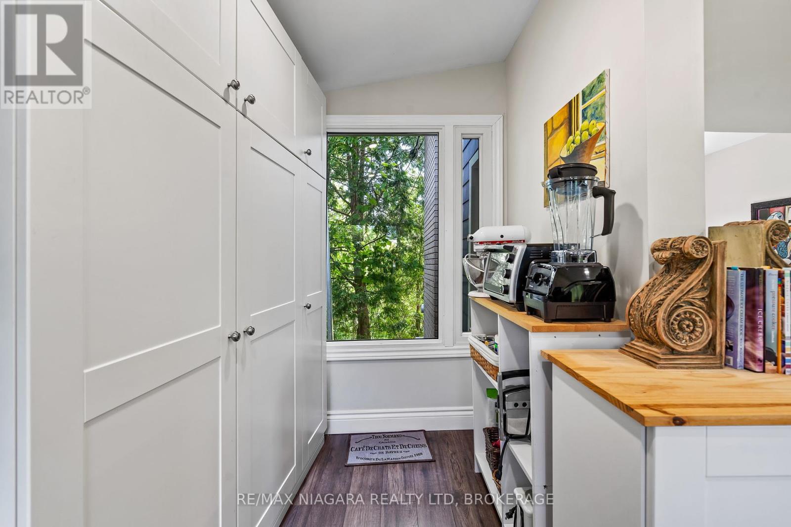 Photo 16 of 177 Highland Avenue, St Catharines ON