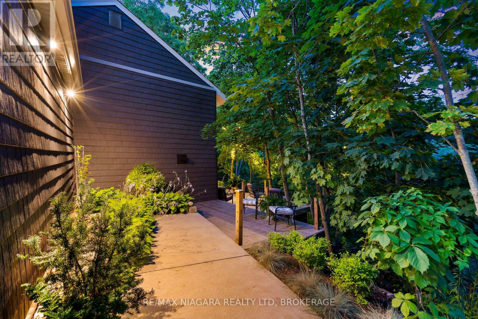 Photo 37 of 177 Highland Avenue, St Catharines ON